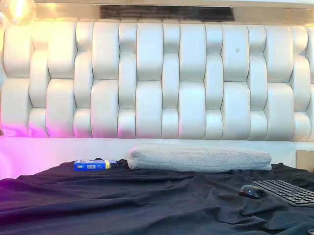 LizzyRaven live cam on BongaCams