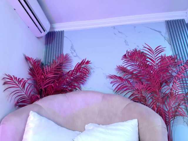 LizzyRaven live cam on BongaCams