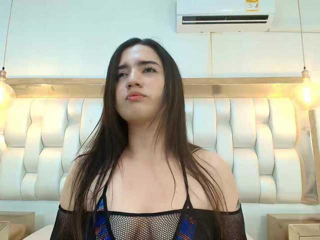 LizzyRaven live cam on BongaCams