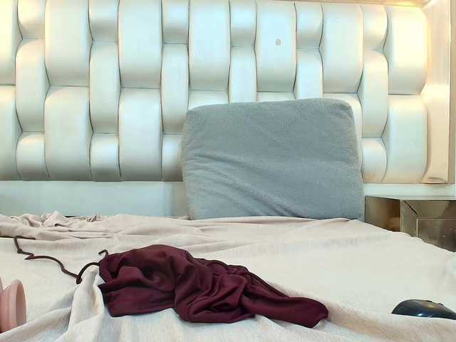 LizzyRaven live cam on BongaCams
