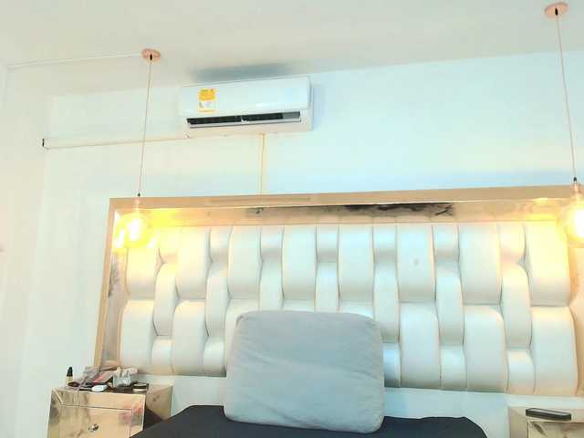 LizzyRaven live cam on BongaCams