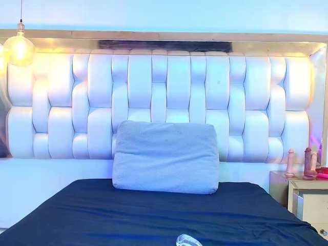 LizzyRaven live cam on BongaCams