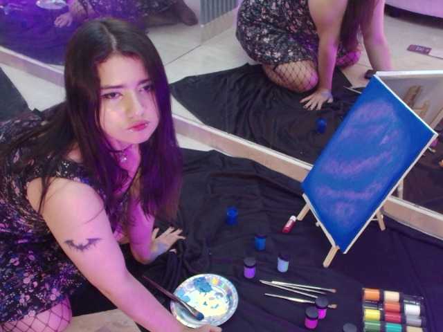 LizzyRaven live cam on BongaCams