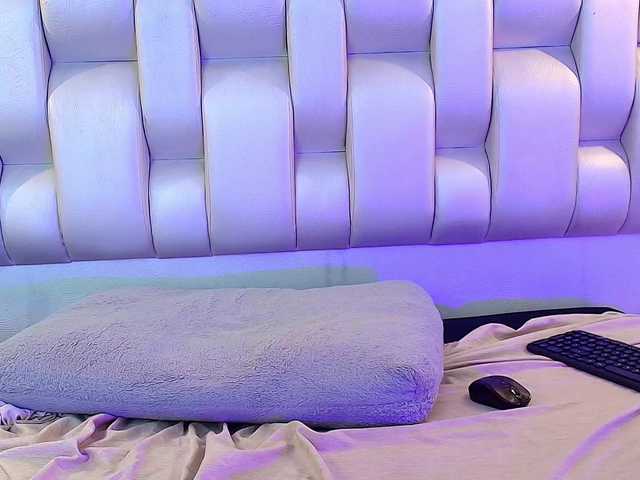LizzyRaven live cam on BongaCams