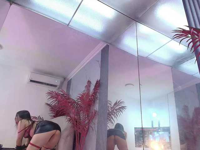 LizzyRaven live cam on BongaCams
