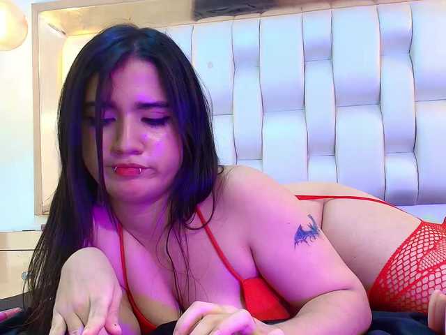 LizzyRaven live cam on BongaCams
