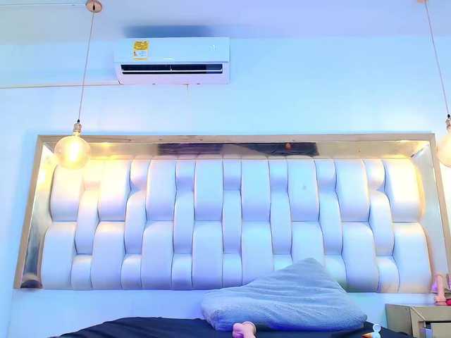 LizzyRaven live cam on BongaCams