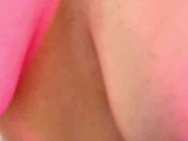 LizzyRaven webcam