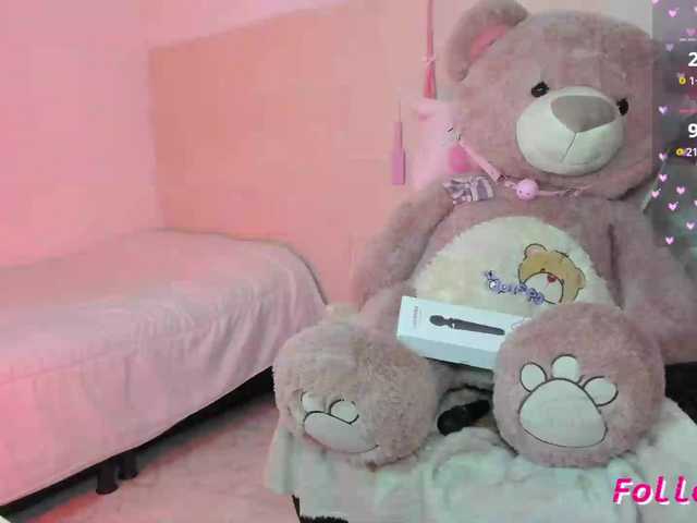 novabluee live cam on BongaCams