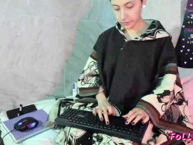 novabluee live cam on BongaCams