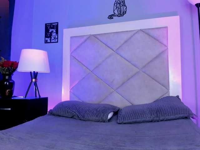 NoaahAngeel live webcam show