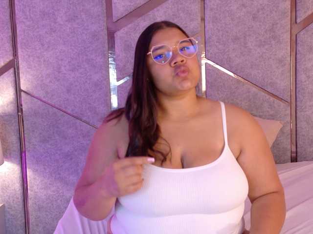 Layla-Hot