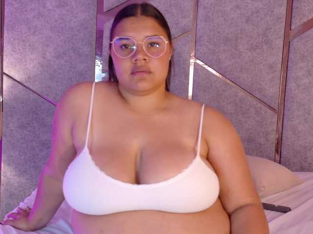 Layla-Hot