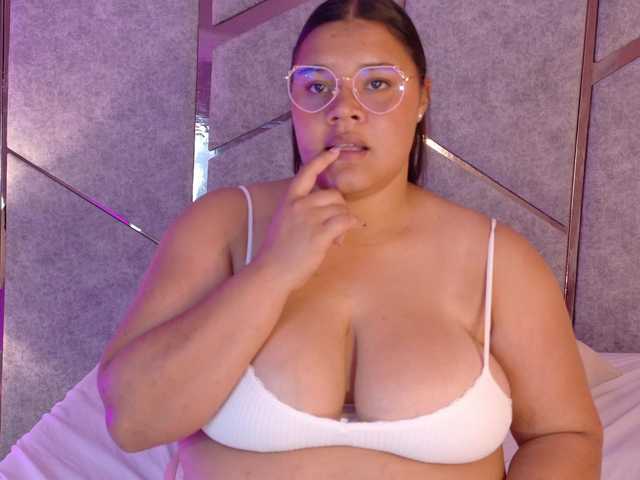 Layla-Hot