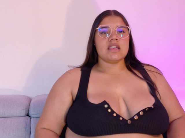 Layla-Hot