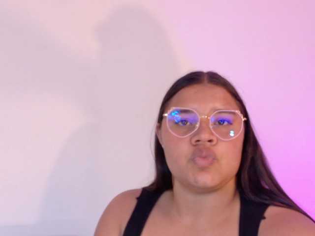 Layla-Hot