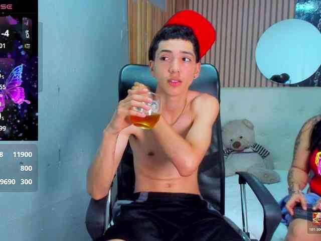 CoupleNextDoorX Sex Cam Show