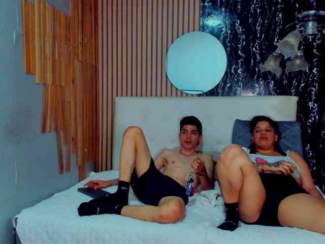 CoupleNextDoorX Sex Cam Show
