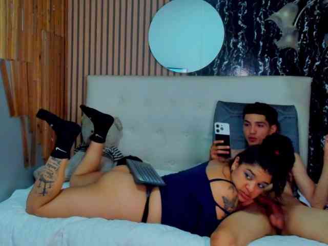 CoupleNextDoorX Sex Cam Show