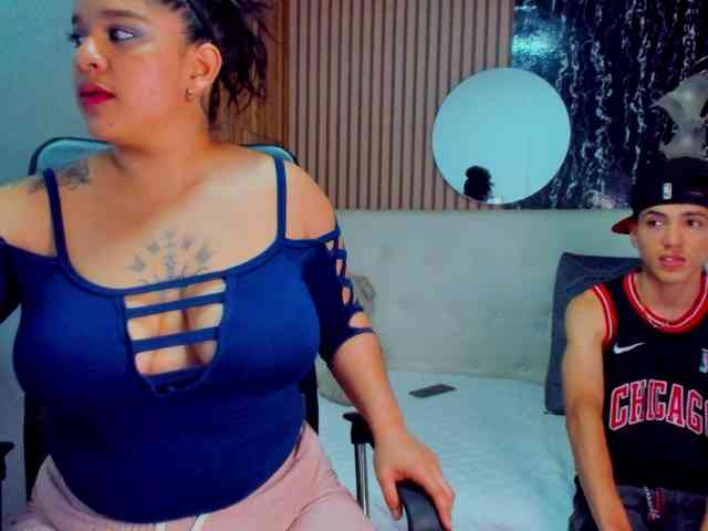 CoupleNextDoorX Sex Cam Show