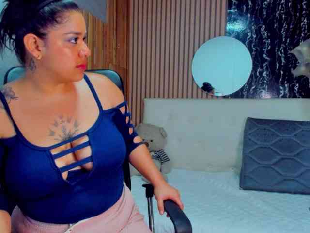 CoupleNextDoorX Sex Cam Show