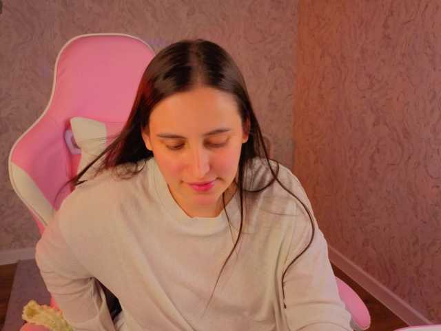 Elizabet-Collins live cam on BongaCams
