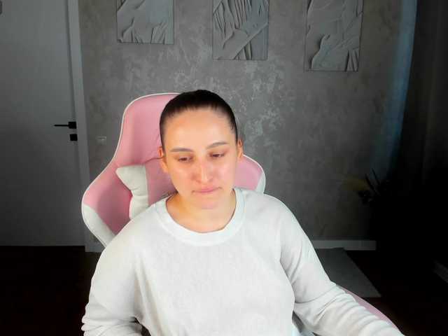 Elizabet-Collins live cam on BongaCams