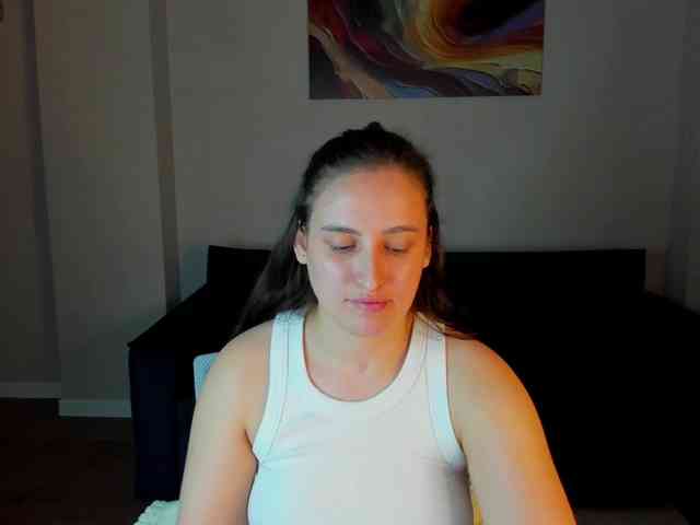 Elizabet-Collins webcam