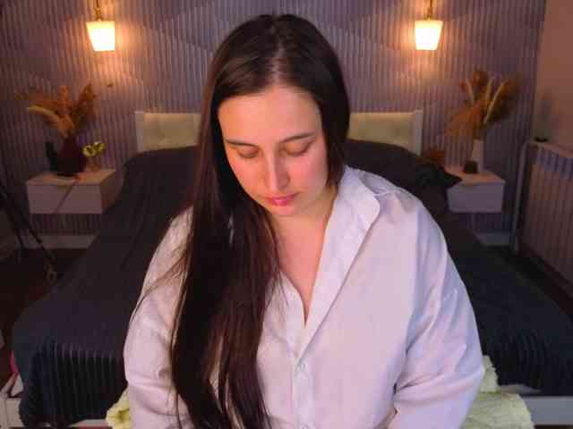 Elizabet-Collins webcam