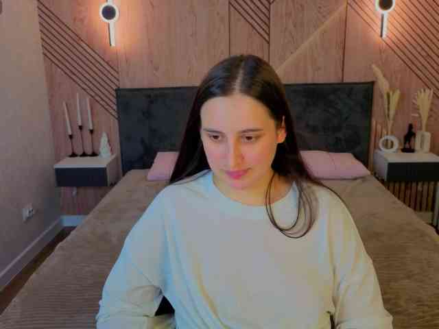 Elizabet-Collins webcam