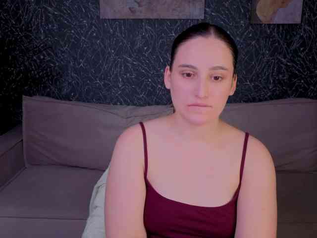 Elizabet-Collins webcam