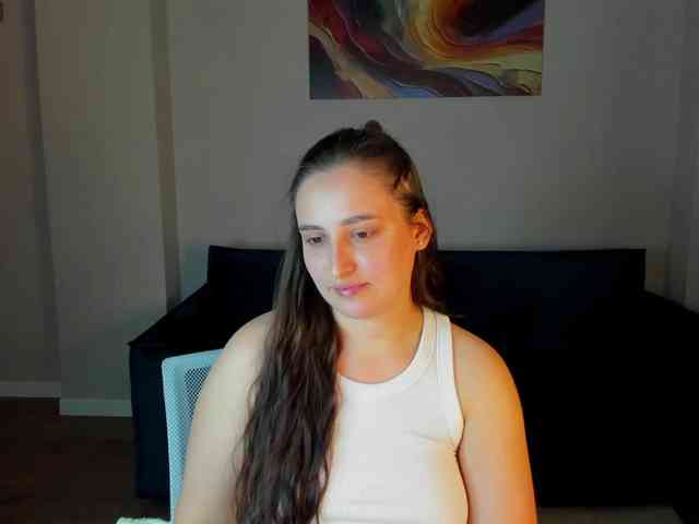 Elizabet-Collins webcam