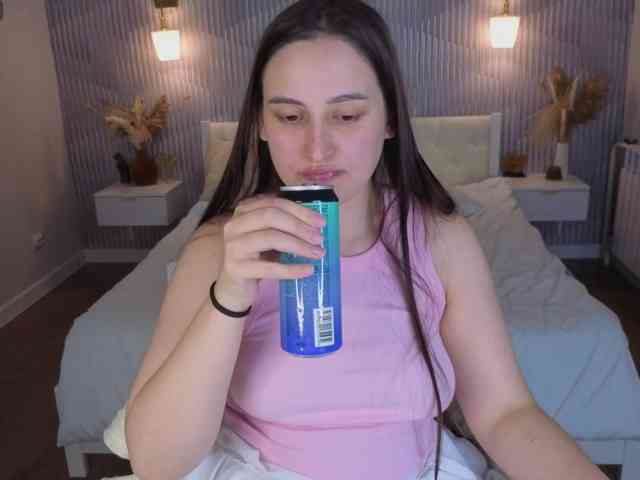 Elizabet-Collins webcam