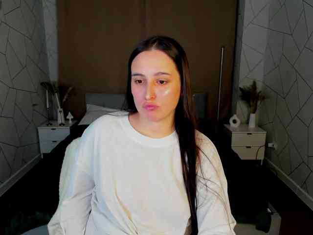 Elizabet-Collins webcam