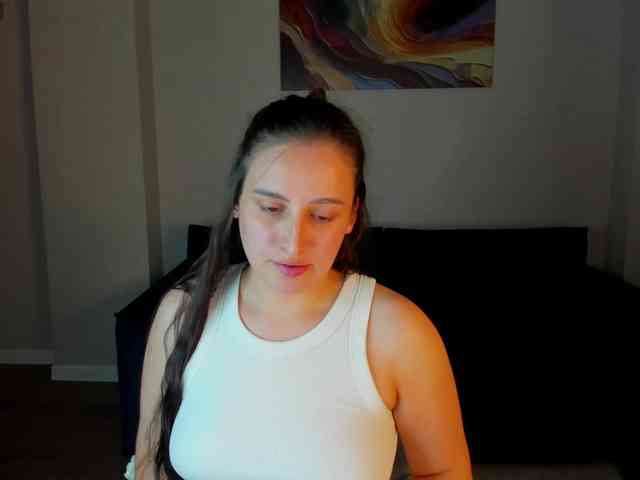 Elizabet-Collins webcam