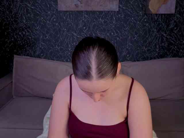 Elizabet-Collins webcam