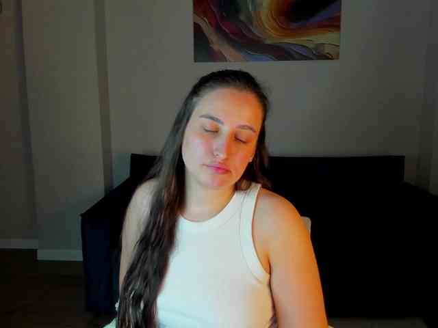 Elizabet-Collins webcam