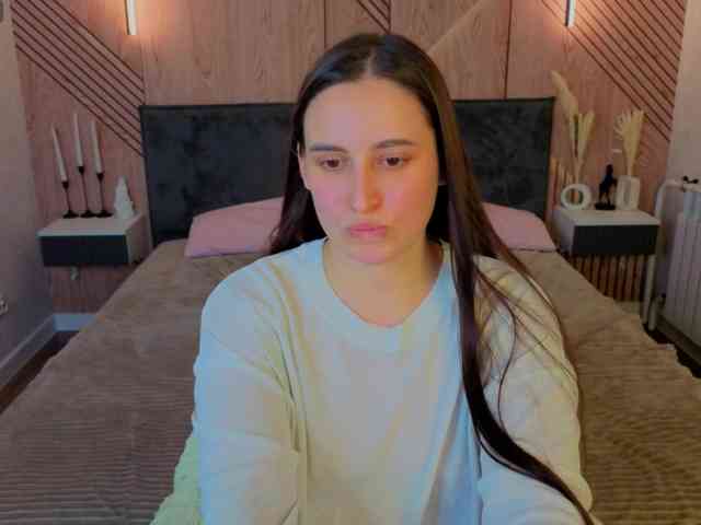Elizabet-Collins webcam