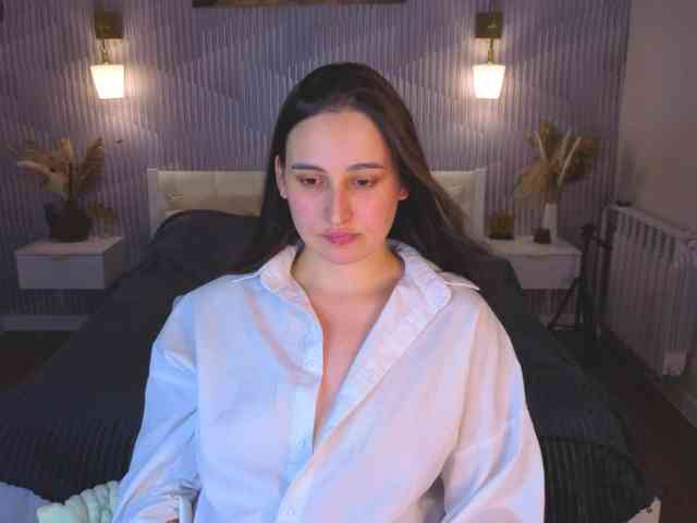 Elizabet-Collins webcam