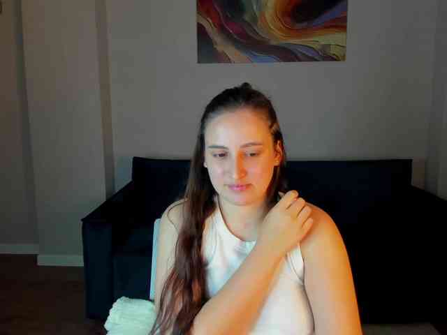 Elizabet-Collins webcam