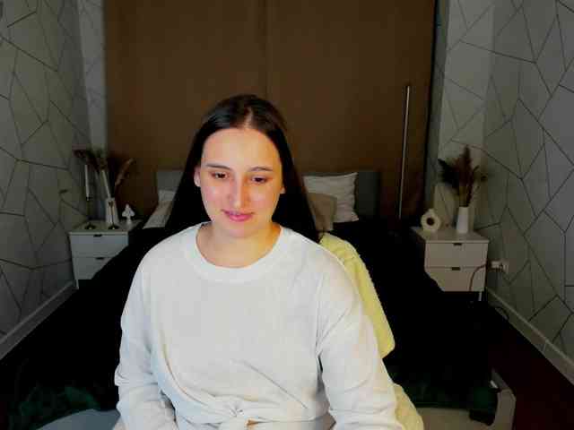 Elizabet-Collins webcam