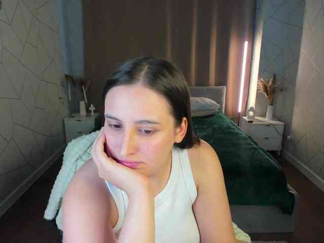 Elizabet-Collins webcam