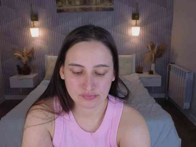 Elizabet-Collins webcam