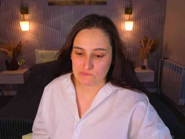 Elizabet-Collins webcam