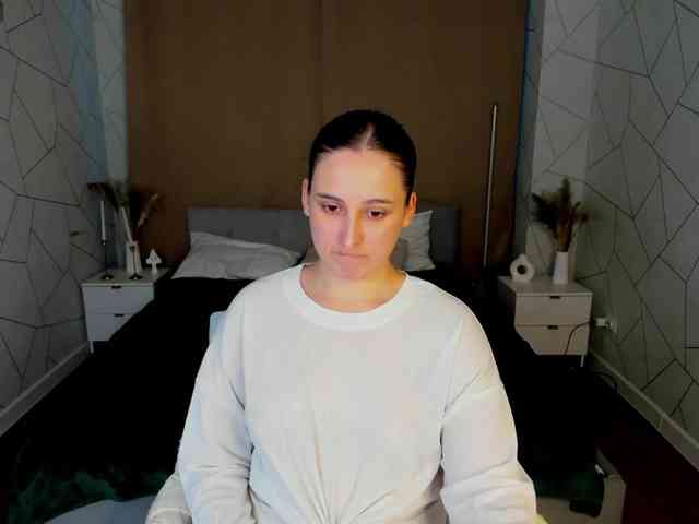 Elizabet-Collins webcam