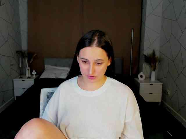 Elizabet-Collins webcam