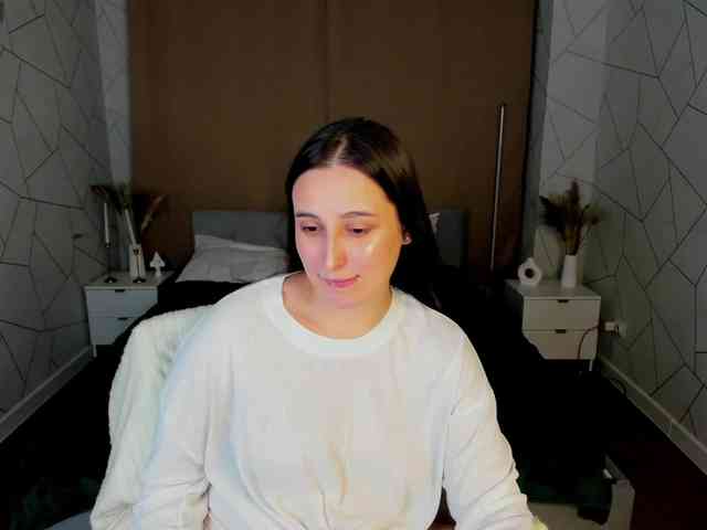 Elizabet-Collins webcam
