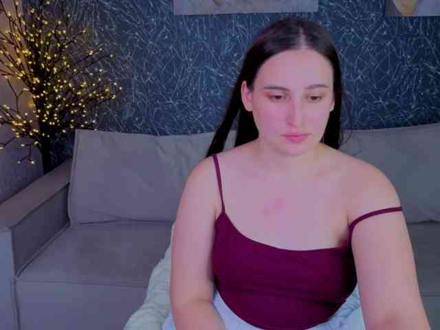 Elizabet-Collins webcam