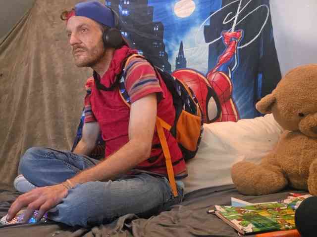 LittleMikey09 Sex Cam Show