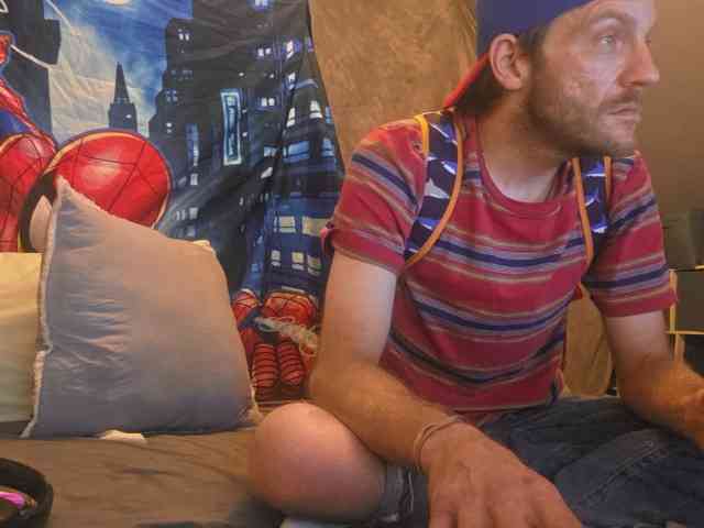 LittleMikey09 Sex Cam Show